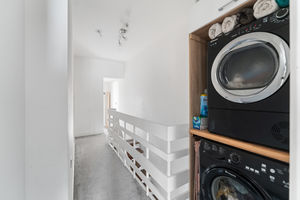 Photo 25- click for photo gallery